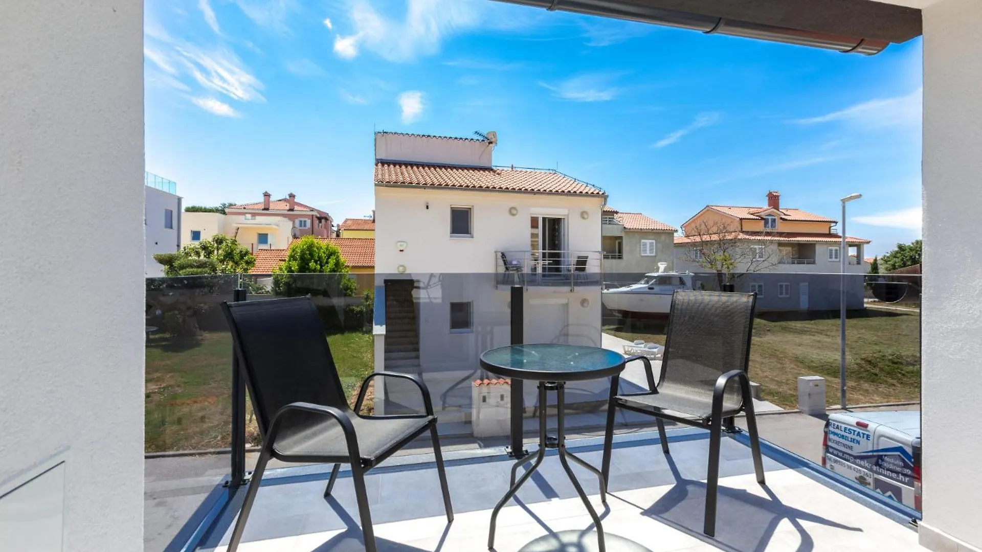 Vrdoljak - Apartment Gore - Mpolo Medulin 0*,  Croatia