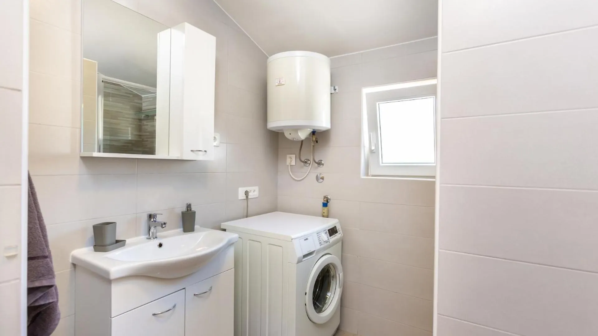 Vrdoljak - Apartment Gore - Mpolo Medulin Croatia
